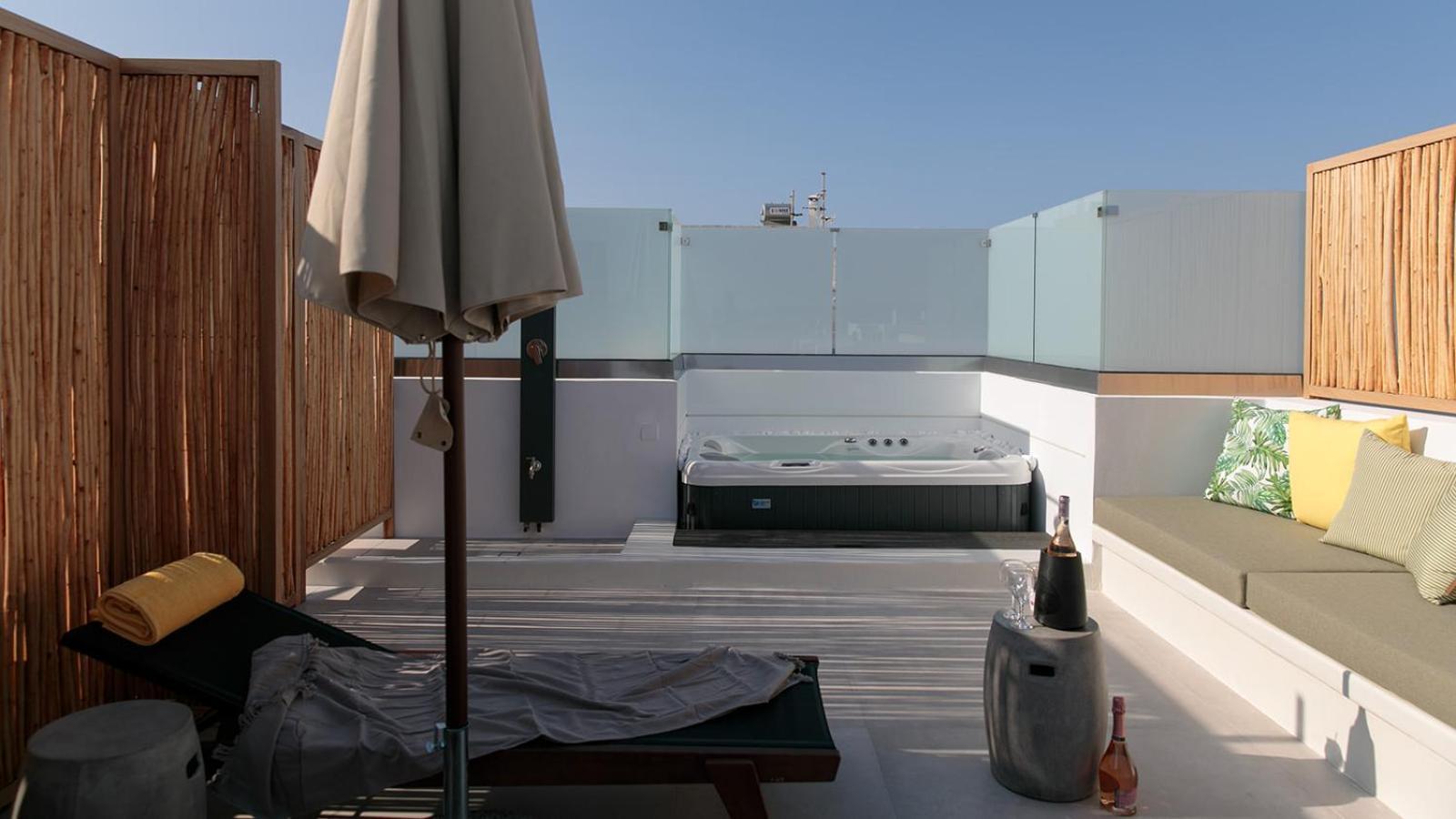 "Makava Suites" Your Luxe Urban Sanctuary Naxos City Exterior foto
